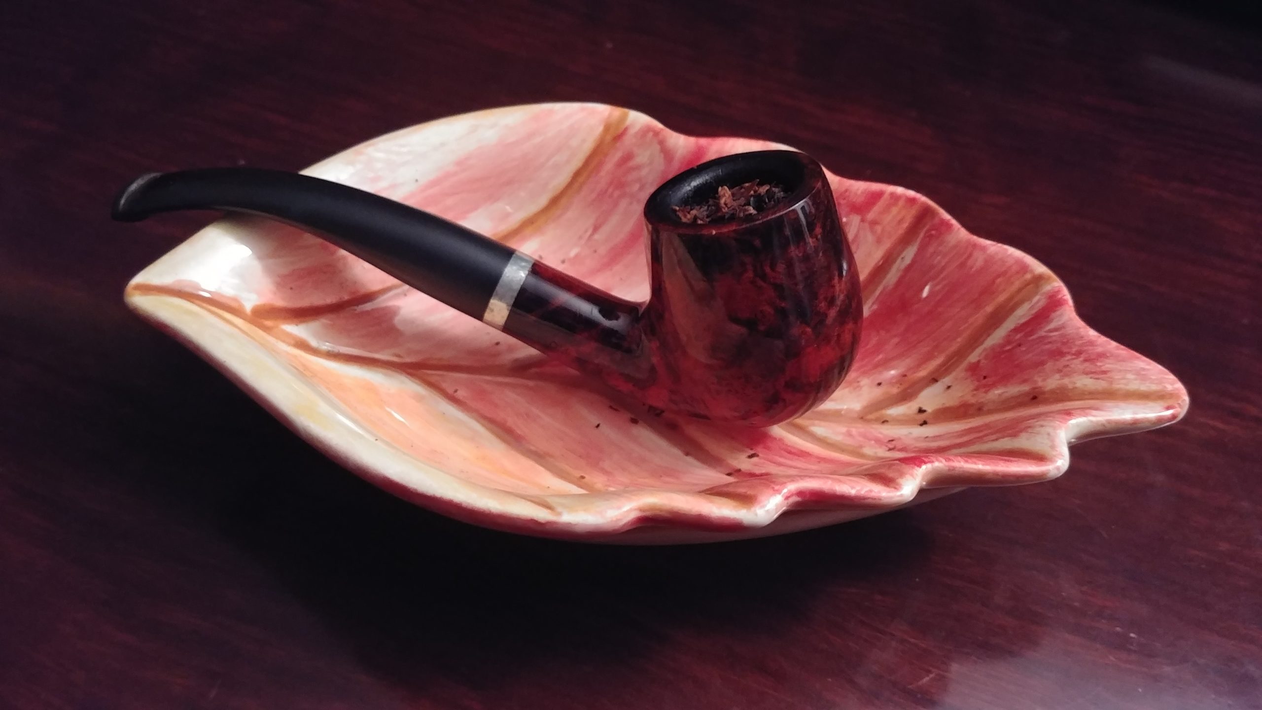 Pipe Tobacco Review Lane HGL Is an Aromatic Blend With a Small Sweet Spot Simply Stogies