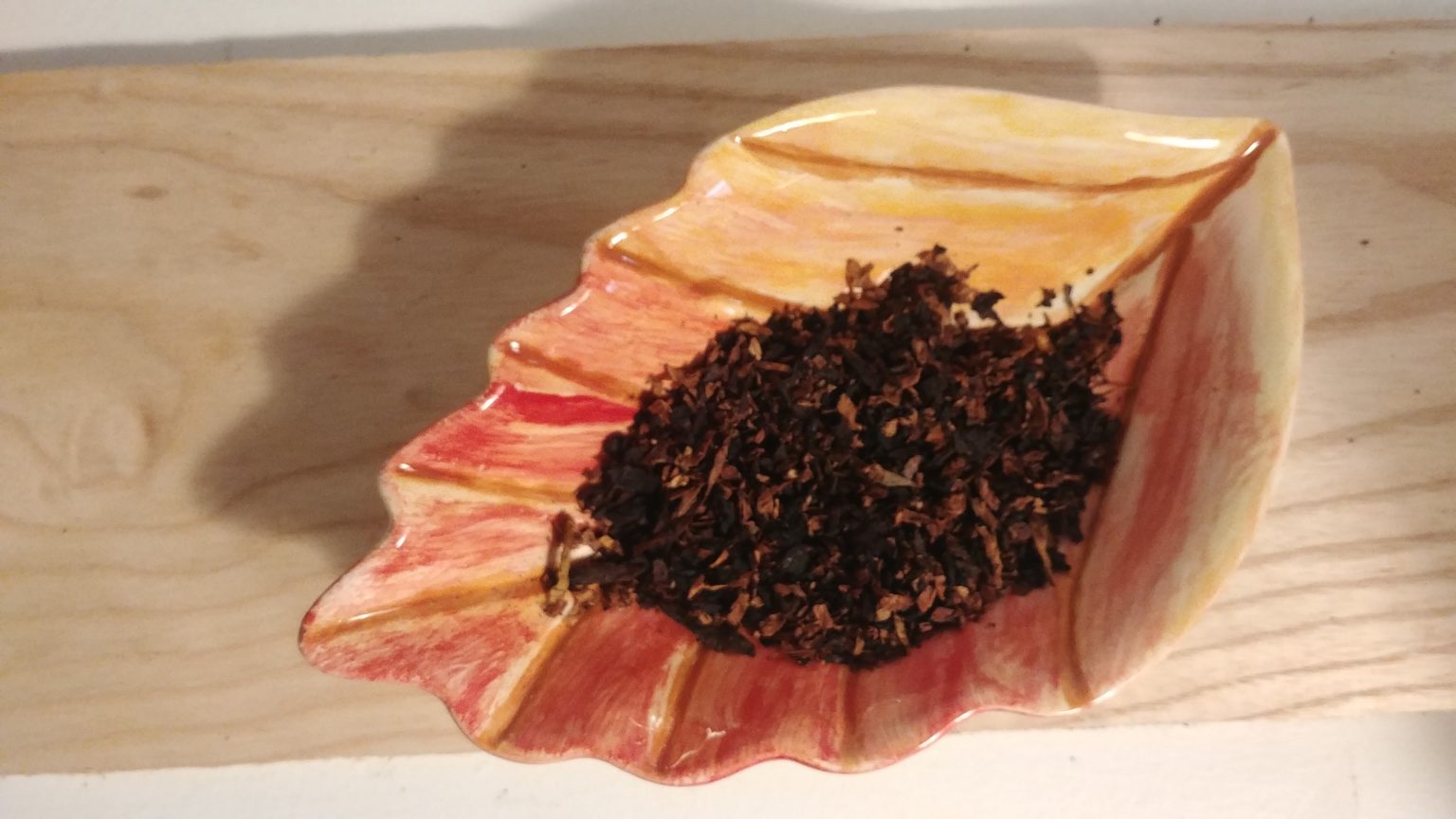 Pipe Tobacco Review Lane HGL Is an Aromatic Blend With a Small Sweet