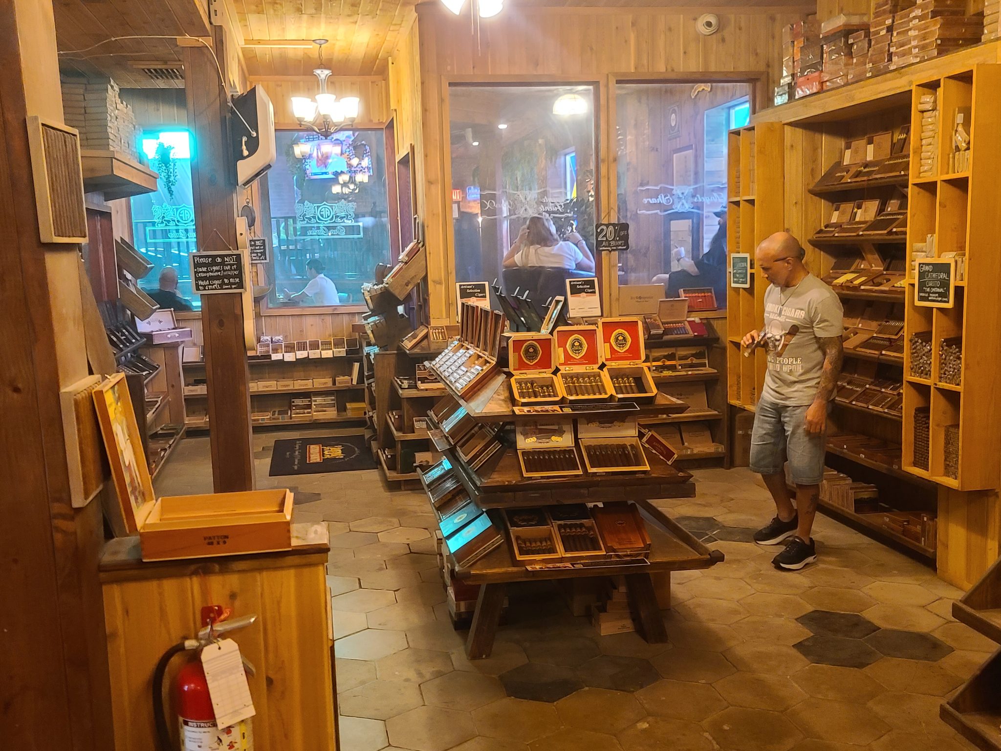 Cigar Lounge Review Grand Cathedral Cigars in Tampa, Florida Simply